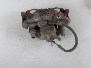 Ford Kuga (2012–2019) Front brake caliper 1682876 - 2