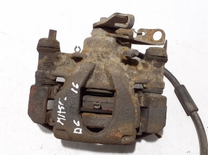  Rear brake caliper 