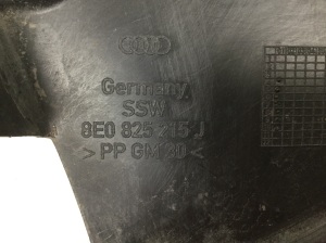 AUDI A4 B7 (2004–2008) Unterbodenschutz 8E0825215 - 3