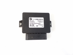 Control unit - 6858017