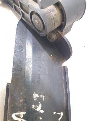 Kia Sportage (2016–2021) Niveausensor vorne 92190F1000 - 2