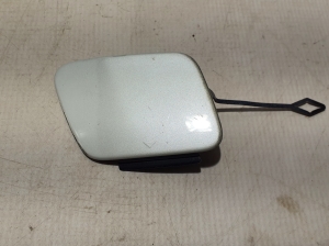 Abdeckung für die Abschleppöse an der Frontstoßstange - 7410011