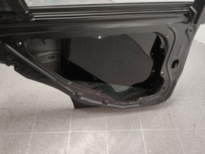 Mercedes Benz E-Class W212 (2009–2015) Tagumised küljeuksed A2127303305 - 4