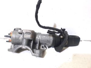 AUDI A4 B6 (2000–2005) Süütelukk 4B0905851G - 3