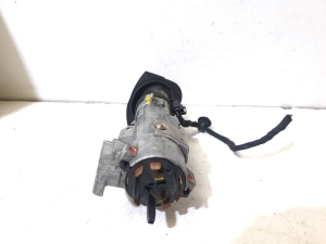 AUDI A4 B6 (2000–2005) Süütelukk 4B0905851G - 4