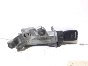 AUDI A4 B5 (1994–2001) Zündschloss 4D0905851E