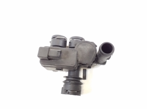 Mercedes Benz E-Class W211 (2002–2009) Auxiliary water pump A2118320584 - 2