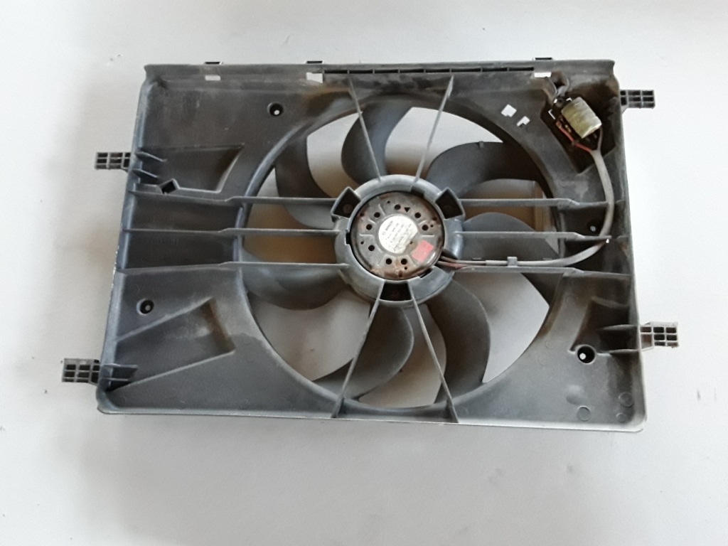 CHEVROLET Orlando 1 generation (2010-2015) Engine Cooling Fan Radiator 3135103784 26275882