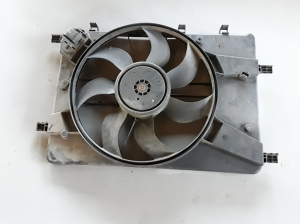 Chevrolet Orlando (2010–2015) Dzesēšanas ventilators un tā daļas 3135103784 - 2