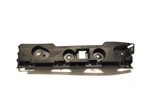 Tagakaitseraua kinnitus - L1TB-17A882-A