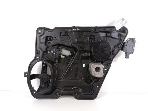 Rear side door window regulator and its parts - 