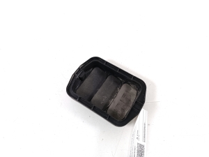   Tagumise poritiiva ventilatsioonivõre  - D65151921 