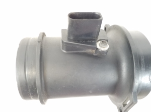 Volkswagen Phaeton (2002–2017) Mass air flow sensor 059906461K - 3