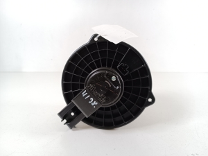 Mazda 2 (2014–2026) Salongi puhuri mootor DB5H61B10 - 3