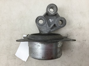 Opel Vectra B (1995–2002) Engine mount V04640 - 2