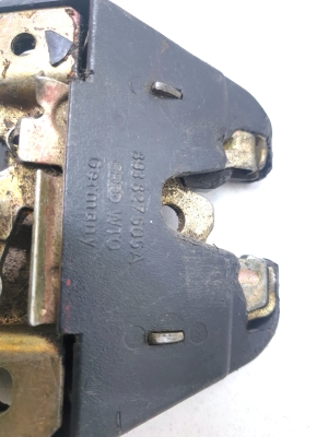 AUDI 80 [B4] (1986–1991) Trunk lid lock 893827505A - 3