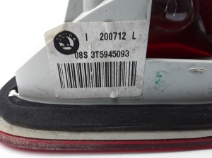Skoda Superb (2008–2015) Tagatuli tagaluugil 3T5945093 - 3