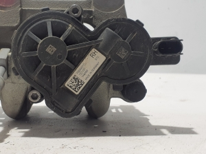 VOLVO C 40 I (2022–2026) Tagumine pidurisadul 32300771 - 3