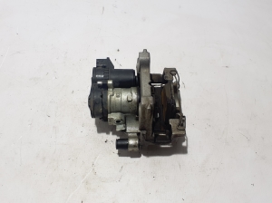 VOLVO C 40 I (2022–2026) Tagumine pidurisadul 32300770 - 3