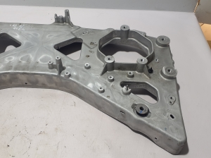 VOLVO C 40 I (2022–2026) Engine bracket 32388370 - 3
