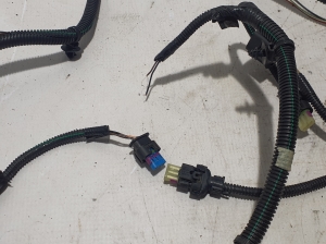 VOLVO C 40 I (2022–2026) Rear parking sensor cable 32359183 - 2