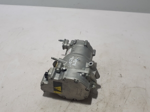 VOLVO C 40 I (2022–2026) A/C compressor 32275989 - 3