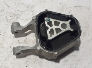 VOLVO C 40 I (2022–2026) Engine bracket 32298574 - 2