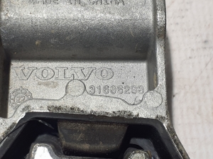 VOLVO C 40 I (2022–2026) Engine bracket 31686298 - 2