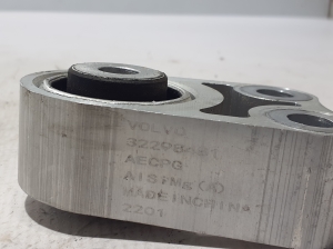 VOLVO C 40 I (2022–2026) Engine mount 32298481 - 3