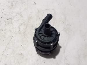 VOLVO C 40 I (2022–2026) Auxiliary water pump 32135208 - 3