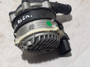 VOLVO C 40 I (2022–2026) Auxiliary water pump 32339380 - 3