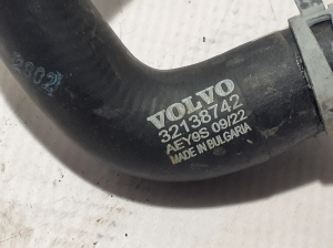 VOLVO C 40 I (2022–2026) Dzesēšanas radiatora šļūtene 32138742 - 3
