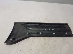 VOLVO C 40 I (2022–2026) Rear side door molding 31448319 - 3