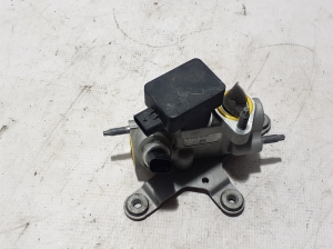 VOLVO C 40 I (2022–2026) Konditsioneeri vooliku ventiil 32373354 - 2