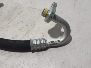 VOLVO C 40 I (2022–2026) Kliimaseadme voolik 32289938 - 3