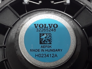 VOLVO C 40 I (2022–2026) Rear side door speaker 32265248 - 2