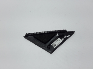 VOLVO C 40 I (2022–2026) Mirror triangle trim 32262947 - 3