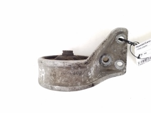 Hyundai Santa Fe (2000–2006) Engine bracket - 2