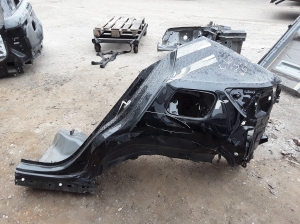   Rear fender and its parts  - 32394084 