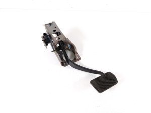 Dodge Journey (2007–2026) Piduripedaal 4581588AB - 3