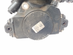 Mercedes Benz E-Class W212 (2009–2015) Kraftstoffpumpe A6510701801 - 2