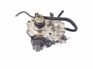 Mercedes Benz E-Class W212 (2009–2015) Kraftstoffpumpe A6510701801 - 3