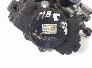 Mercedes Benz C-Class 204 (2007–2014) Kütusepump A6510700601 - 3