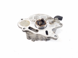 AUDI A5 (2007–2016) Vaakumpump 03L145100 - 2