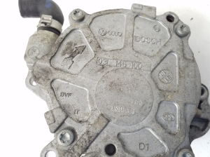 AUDI A5 (2007–2016) Vaakumpump 03L145100 - 3
