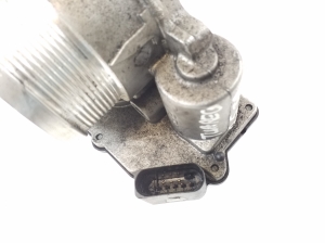 Volkswagen Touareg I (2002–2010) Drosselklappe 076128063A - 2