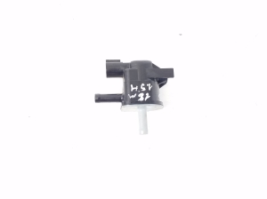 TOYOTA Yaris (2011–2020) Sonstiges Ventil 90910TC001