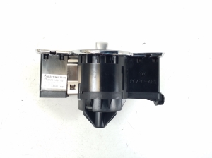 Mercedes Benz S-Class 221 (2005–2013) Headlight switch A2219053900 - 3