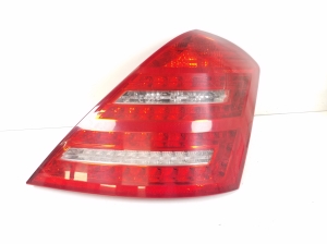   Rear corner lamp 