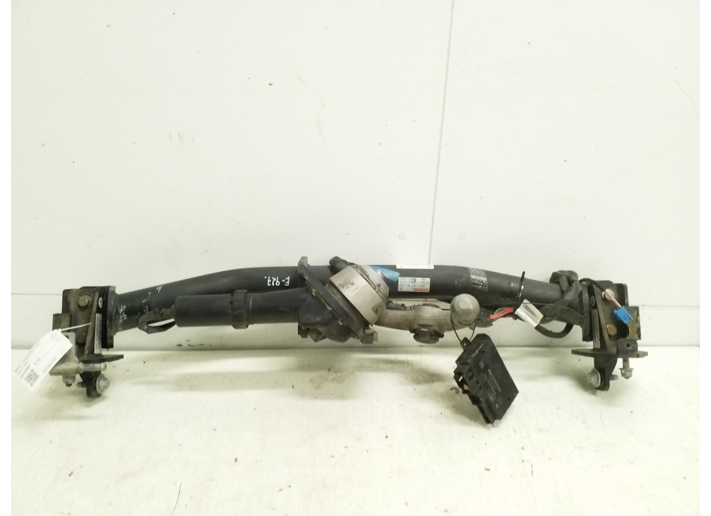 MERCEDES-BENZ GLC 253 (2015-2019) Towbar Kit A2533100900,A2533101100 26266822